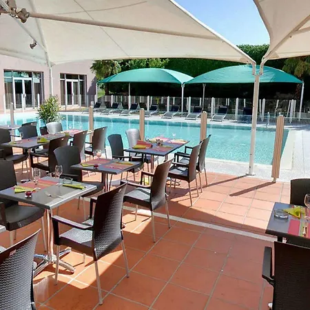 Western Admiral Hotel 4*