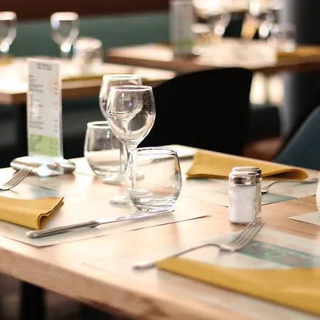 Western Admiral Hotel La Tour-de-Salvagny