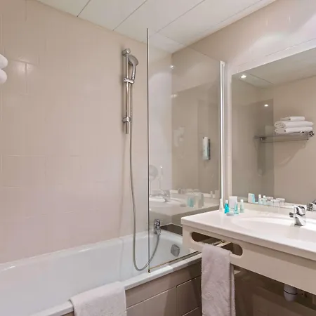 Western Admiral 4* La Tour-de-Salvagny