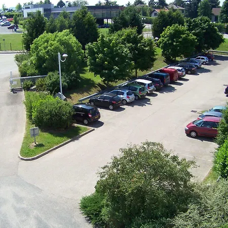 Western Admiral Hotel 4*